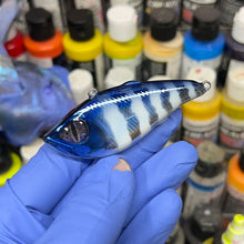 Load image into Gallery viewer, Blizzard Perch Mugshot (chrome)